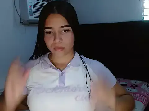 NathashaAngie — Show masturbation with dildo and squirt
