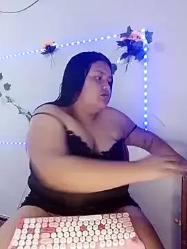 StripChat natt-bigass is Freechat natt-bigass — I suck you deliciously without stopping