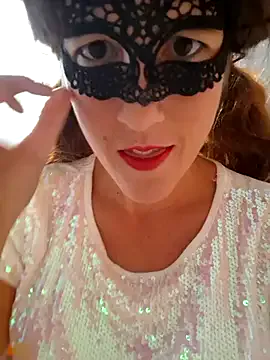Naughty-Layla — LT 2 Clips Halloween/Spank ass