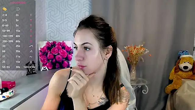 Naughty__Megan — play boobs