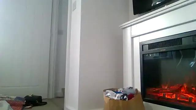 naughtybella05 — show pussy
