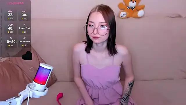 StripChat NaughtyBunny1_ is Freechat NaughtyBunny1_ — Lick finger