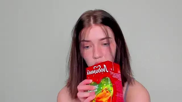 NelliMuller — Spank ass 5x