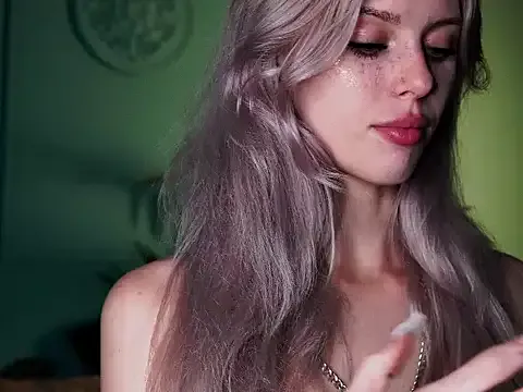 Nelly_Carroll — lick finger^^