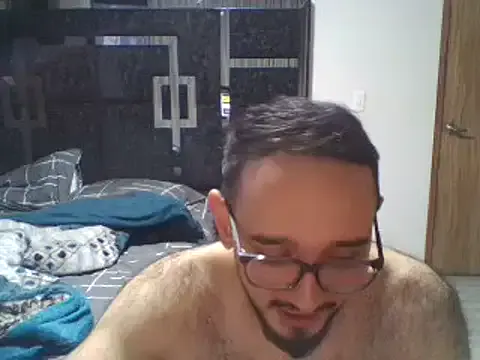 Nene1325 — Show eyaculacion