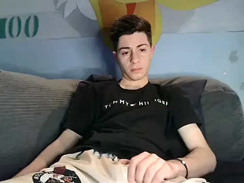 Newbrian20 — Freechat on StripChat