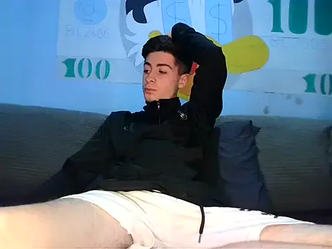 Newbrian20 — Freechat on StripChat