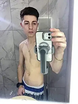 Newbrian20 — Freechat on StripChat