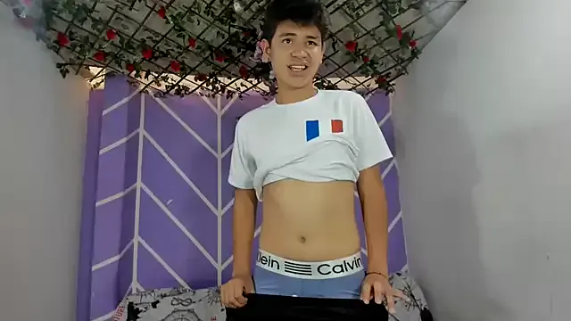 nexusboyhot — flash ass