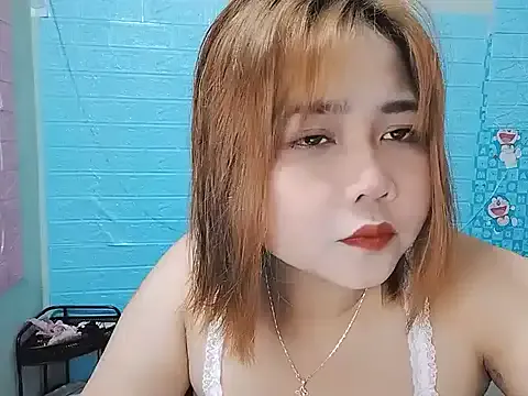 Nhan7868 — water squirting pussy show