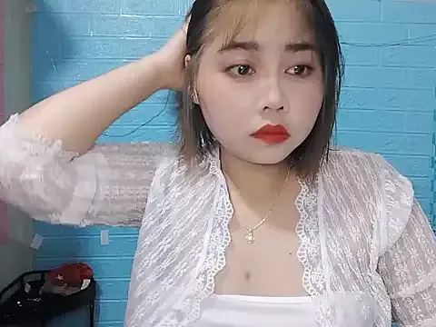 Nhan7868 — Mc    l play with pussy to make it
