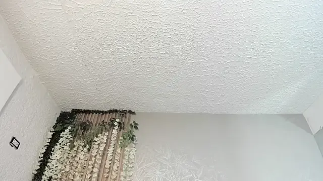Nicky_Brown_ — Nicky dances sexy