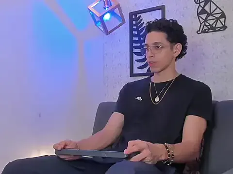 nicolai_drake — show cum