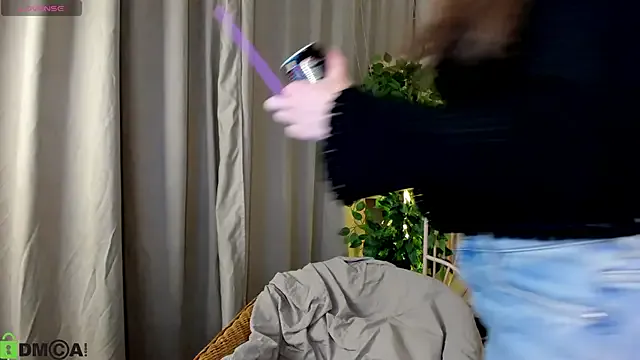 Nicole_Charm — show ass