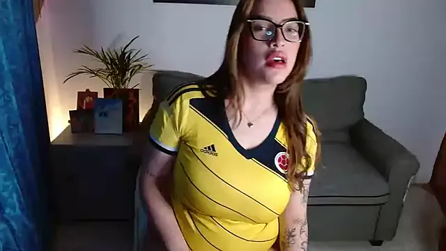Nicole_white_11 — blow job + deep troat + gag 