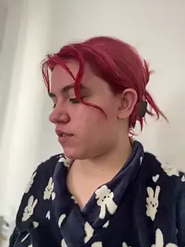 Nikki_Nyx —  Remove towel slowly 