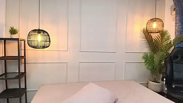 Nikki_Vesper — my show cum