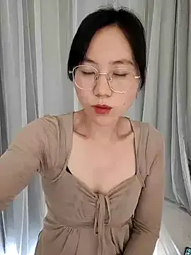 nini10052025 — Freechat on StripChat