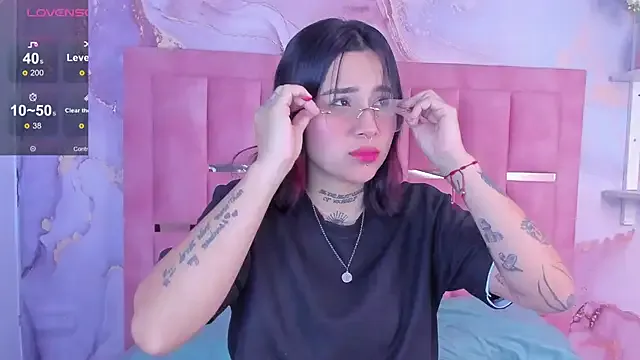 Nixielee__ — Stripteace and pinch nipples