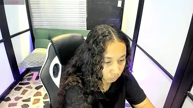 Noahsmitth_ — COWGIRL SHOW AND AND SHOW BIG BOOBS