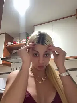 Noeliagglow — Flash tetas