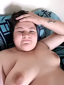 Noha_Whiitee —  dildo + squirt