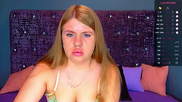 NoraBigAss — Take off my panties