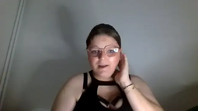nymphomane2006 — Freechat on StripChat