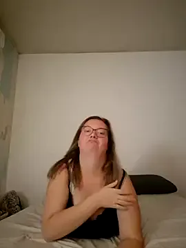 nymphomaniesexy — Nuisette off