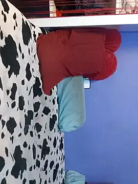 Nyto_bcn —  PAJA EN ESCALERAS COMUNIDAD 