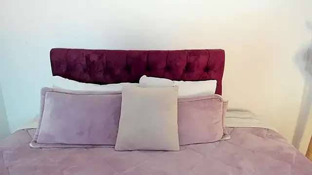 Obsession_Lana — show ass and spank