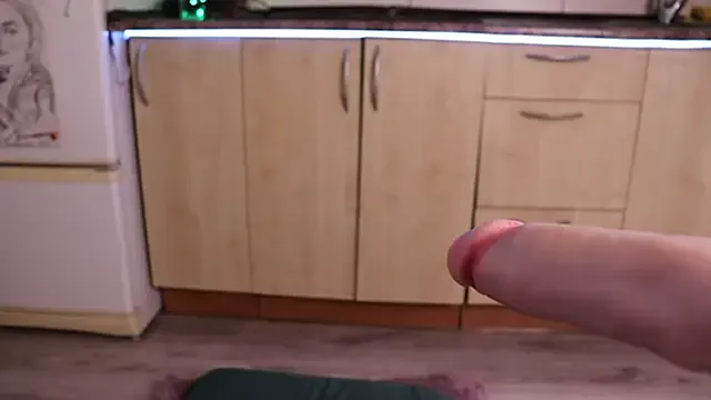 OCTPblE_KO3blPbKu — Big squirt for daddy
