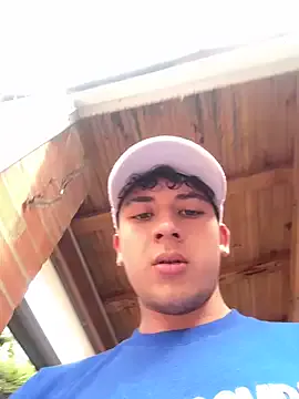 oliver_kyy — show asshole +jerk off cock 5 min