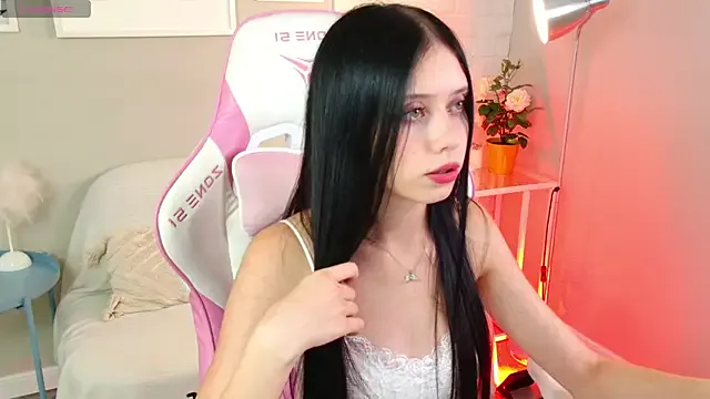 Olivia_Kindes — flash boobs