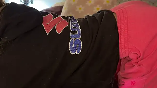 onlysunidreamss — strip down to your panties 