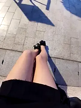 Ori-Lynk — nude in public (under coat)