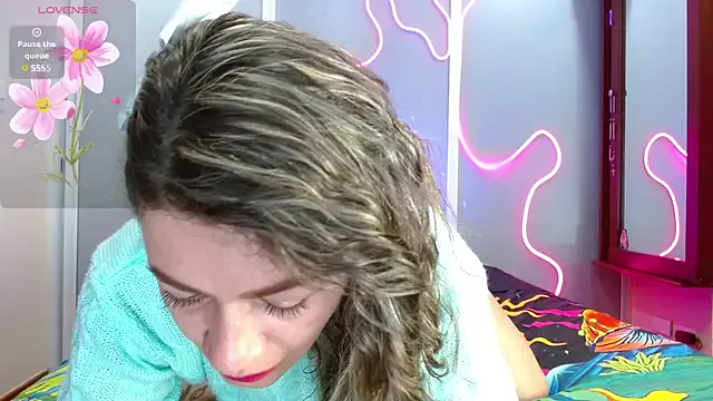 oriana_thomson2 — Look at my pussy and ass bush  