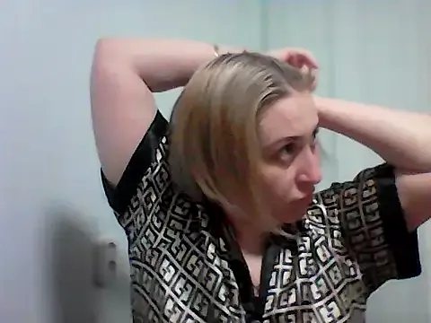Osyvera — I'll take off my robe))