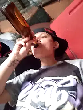 Owen_tomboy — fingers to my pussy