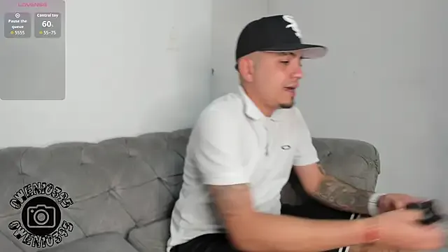 OwenStonne_ — masturbate Gissellla's vagina