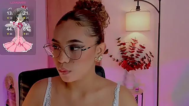 OxanaFedorova1- — fingerts in pussy