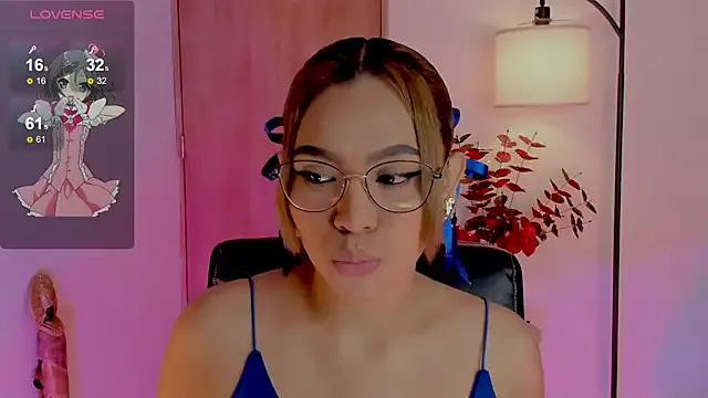 OxanaFedorova1- — fingerts in pussy