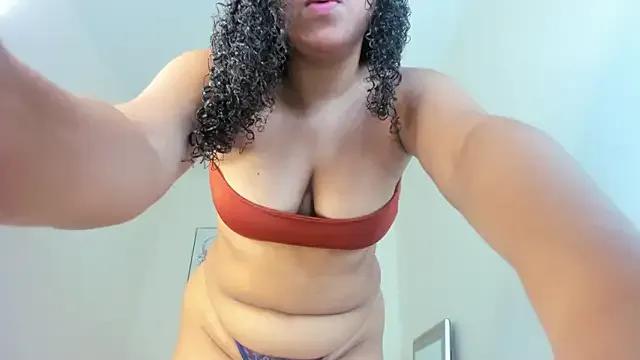 parker_laine — SPREAD ASS (CLOTHES ON)