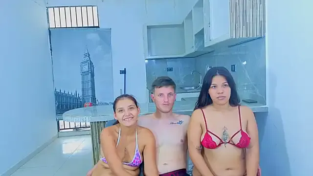 Party_Swinger_ADS — destruccion de garganta con dildo + slap