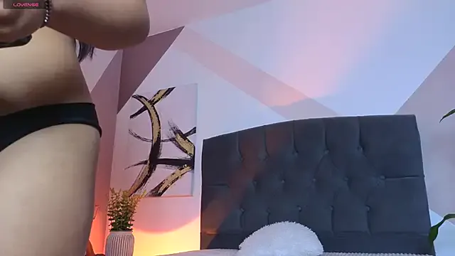 paubabe1 — Full nude + eye contact play dildo