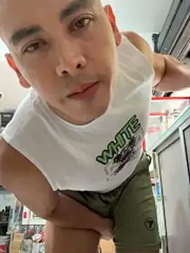 Paul22cm- — spit on my nipples