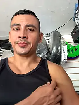 Paul22cm- — massage my hard cock with oil