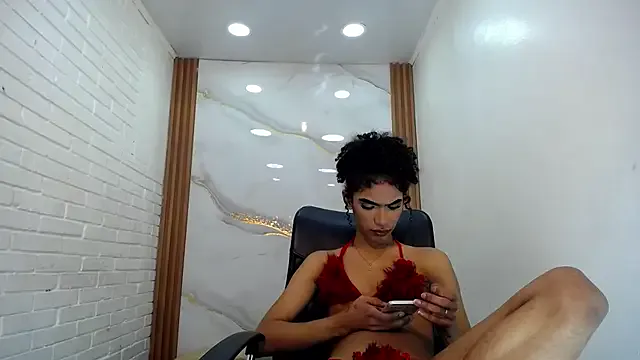 Penelopee_Rouse — fuck by video calls