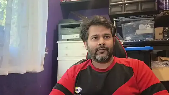 pervert_desidaddy — show bulge wearing underwear