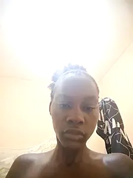 Petite_li — Show pussy while squirting